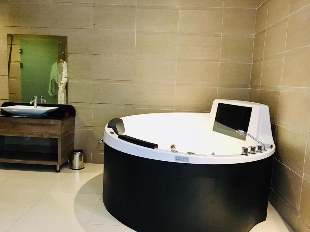 Summerset Continental Hotel Maitama By T E L E Hospitality Abudża Zewnętrze zdjęcie