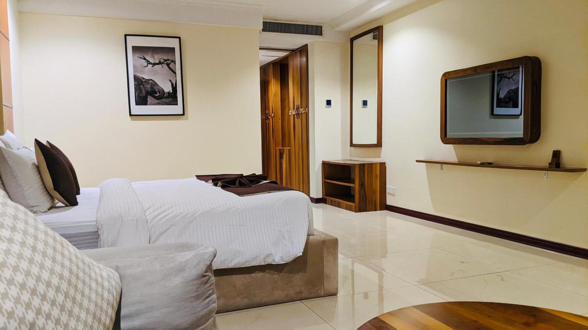 Summerset Continental Hotel Maitama By T E L E Hospitality Abudża Zewnętrze zdjęcie